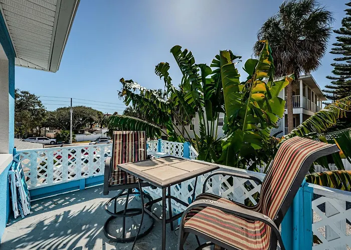 Blue Water Beachside 6 Apartment Clearwater Beach